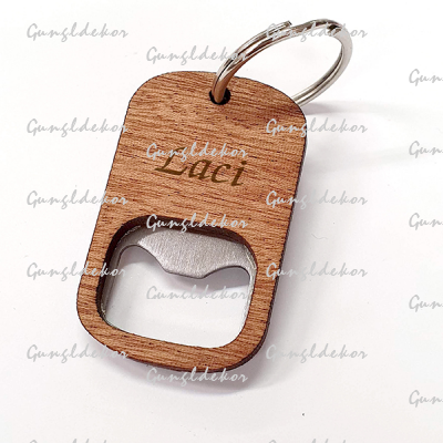 Sörnyitó fabetéttel egyedi gravírozott szöveggel