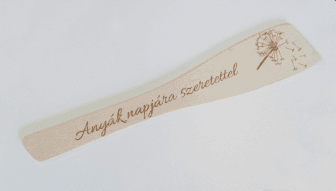 Fakanál teflonlapát egyedi gravírozott szöveggel figurával