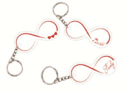 Végtelen szimbólum alakú biléta egyedi szöveggel kulcstartó lánccal és karikával ellátva 2db-os gravírozott műanyag kivitelben 15 féle színben